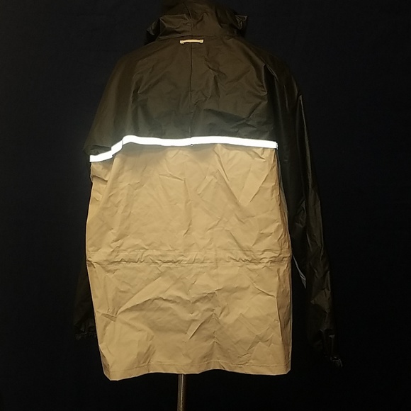 Coleman good quality jacket - Picture 4 of 5